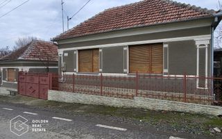 Casa cu 2 corpuri de cladire, oras Lipova - Poză 2