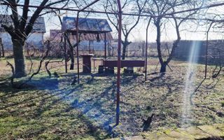 Casa Bradesti  teren  intravilan 7952 mp  deschidere 33 m la DE 70 - Poză 6
