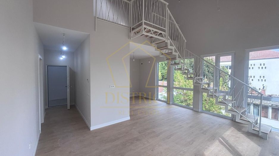 Apartamente moderne cu 3 camere,scara interioara | Complex Studentesc - Poză 1