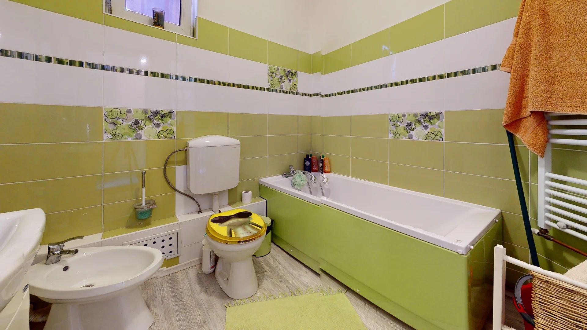 Apartament cu 3 camere,86mp ,etaj de casa,zona Onix - Poză 7