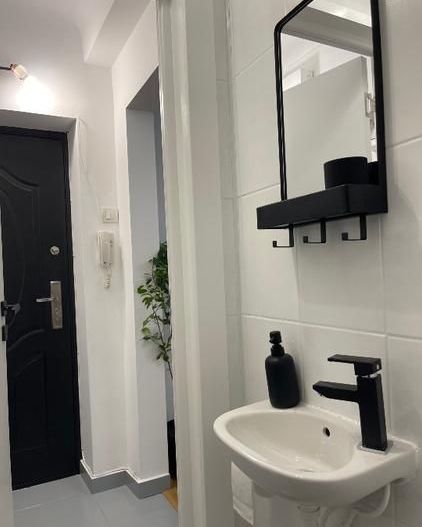 Garsonieră Floreasca | Str. Rossini | Etaj 1 din 3 | Renovată 2025 - Poză 3