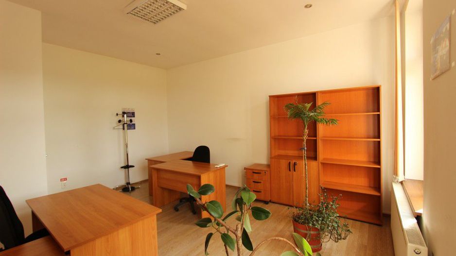 Spațiu de birouri de 215mp de închiriat în zona Take Ionescu - Poză 2