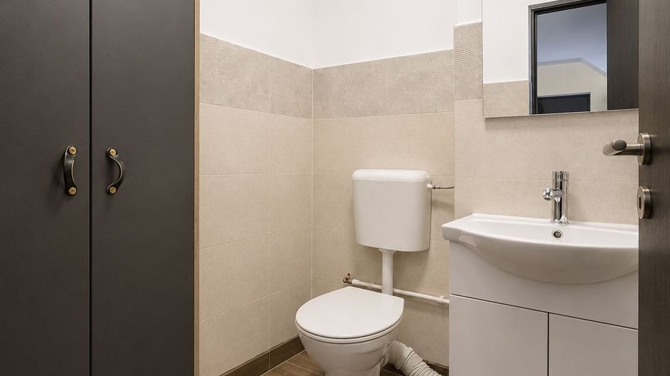Apartament cu 3 cam complet renovat, 74 mp, 2 băi, Complex Studentesc - Poză 9