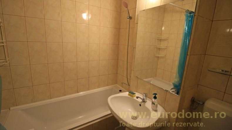 Inchiriere garsoniera zona centrala - Poză 5