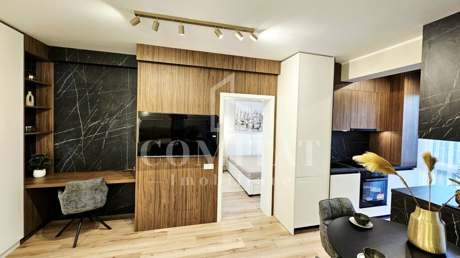 Apartament ultrafinisat | Etaj intermediar | Zona Str Tineretului - Poză 16