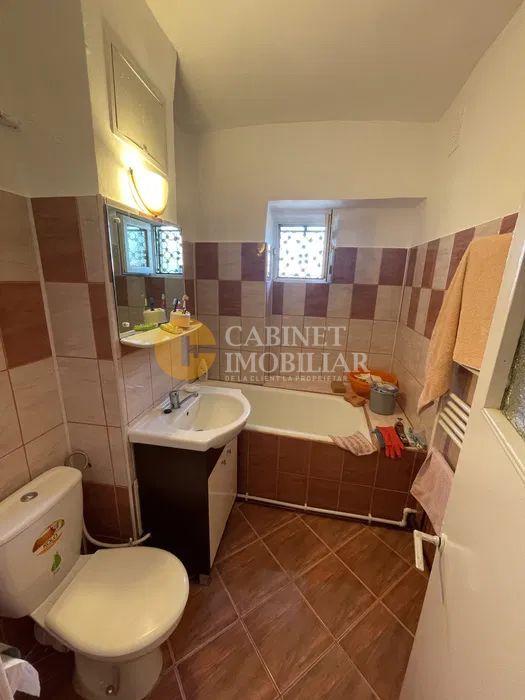 Nicolina Apartament 2 Camere Decomandat Etaj Intermediar -Bloc 1992 - Poză 5