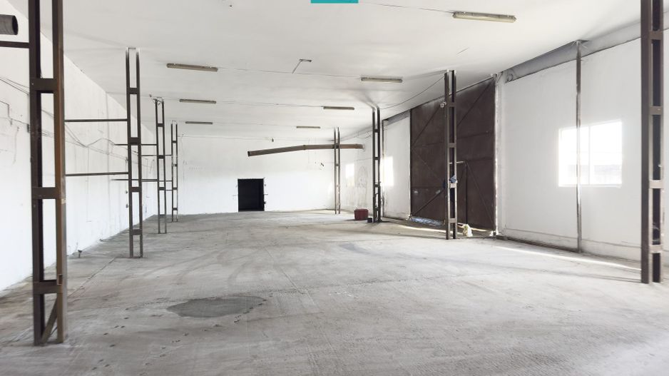 Spațiu industrial de 725 mp în Vladimirescu - Poză 1