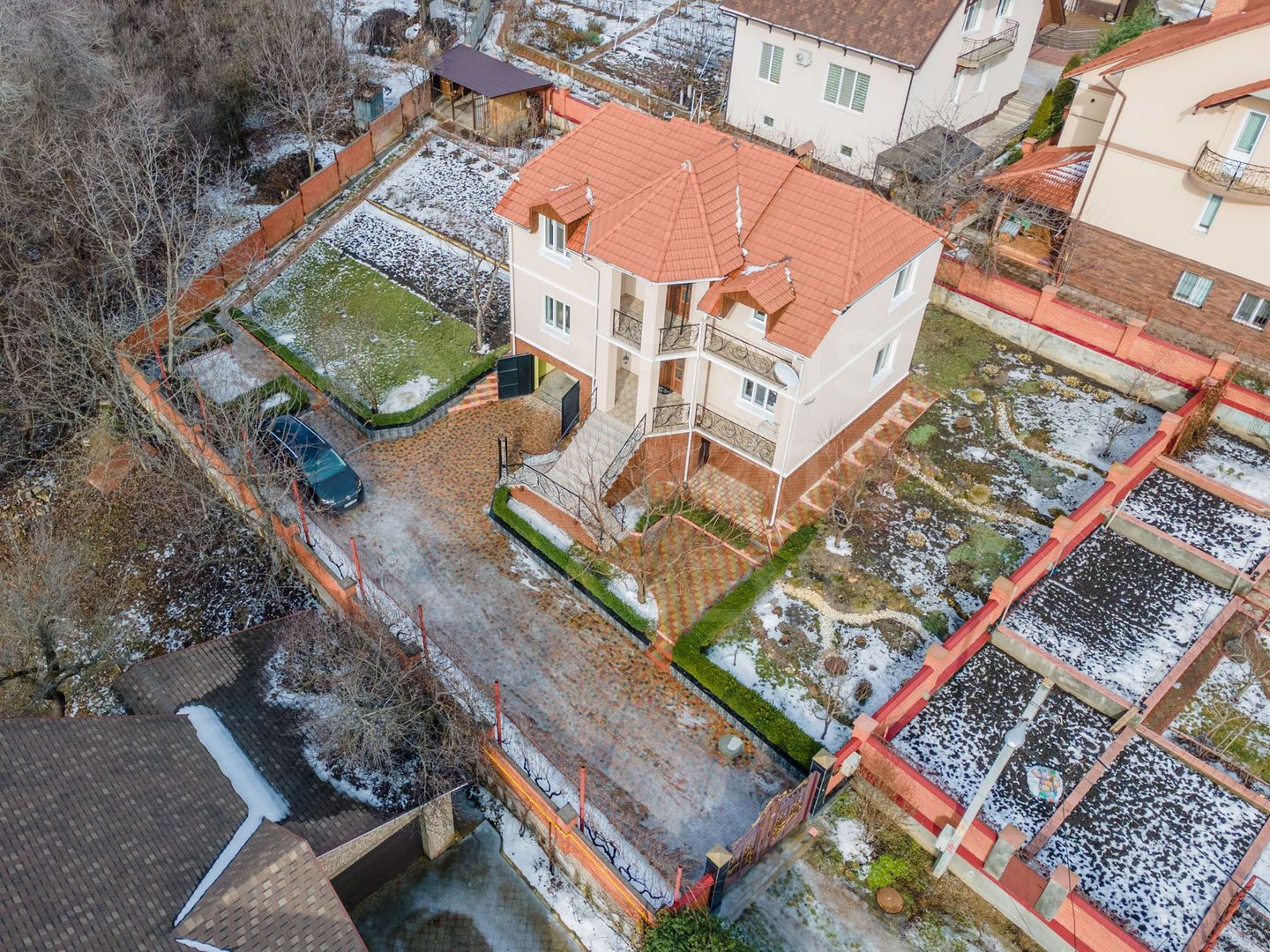 Vânzare, casă, 3 nivele, 200 mp + 10 ari, str. Gura Văii, Rîșcani - Poză 49