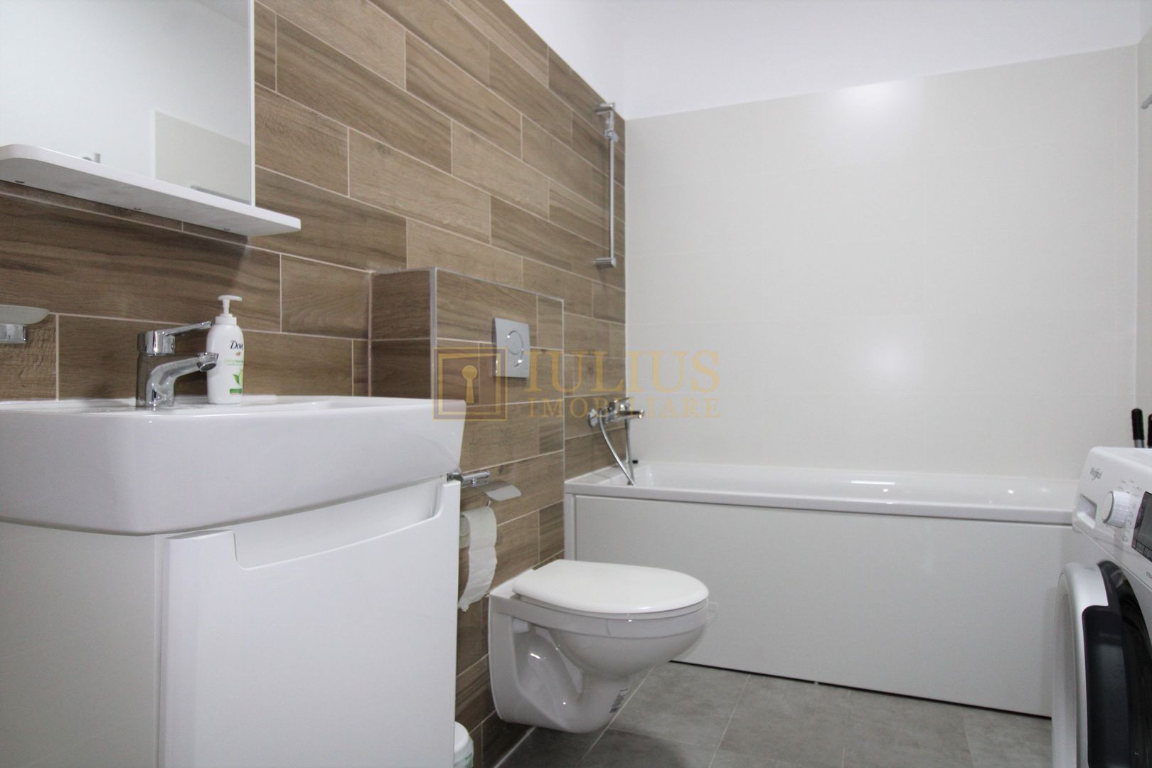 Mobilat modern, Vivalia - Str. Baader/Take Ionescu. Parcare exterioara inclusa. - Poză 17