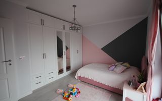 Modern si primitor - Poză 14