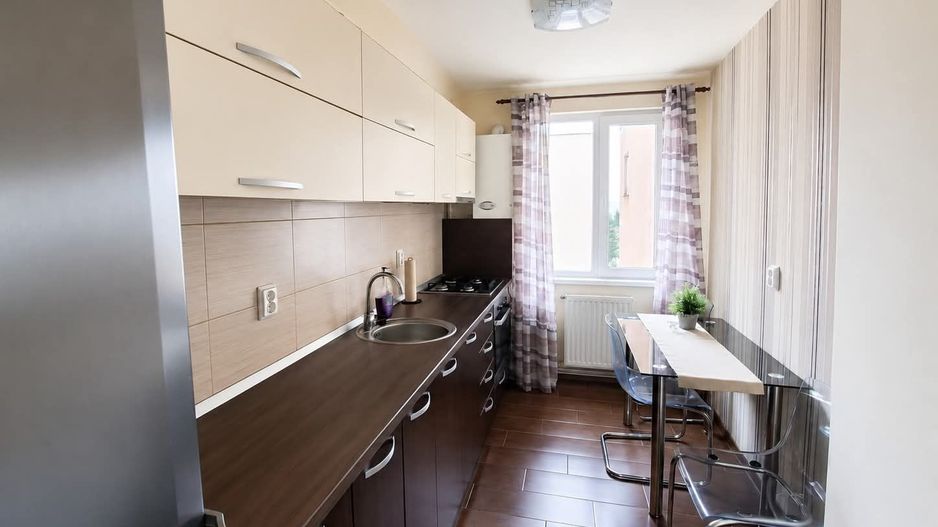 Apartament 3 camere renovat, Calea Bucuresti - Poză 1