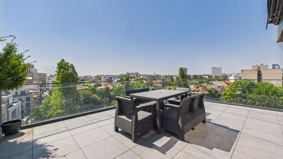 Apartament cu vedere panoramică și terasă, zona Cișmigiu - Poză 19