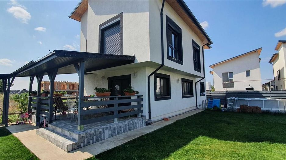 Vila individuala Tunari | Pompa de Caldura & Panouri Solare - Poză 1