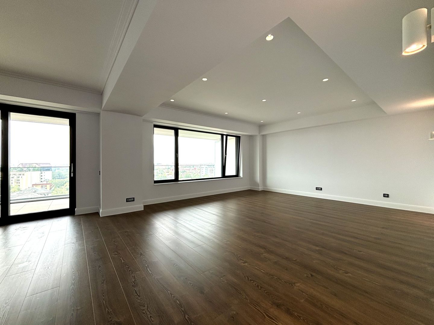 Apartament 4 camere view liber Herastrau - Gafencu 49 - Poză 6