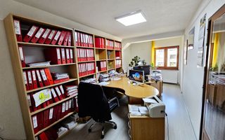 Casa S+P+M, 9 camere, ideala pentru birouri sau clinica, zona Centru - Poză 26