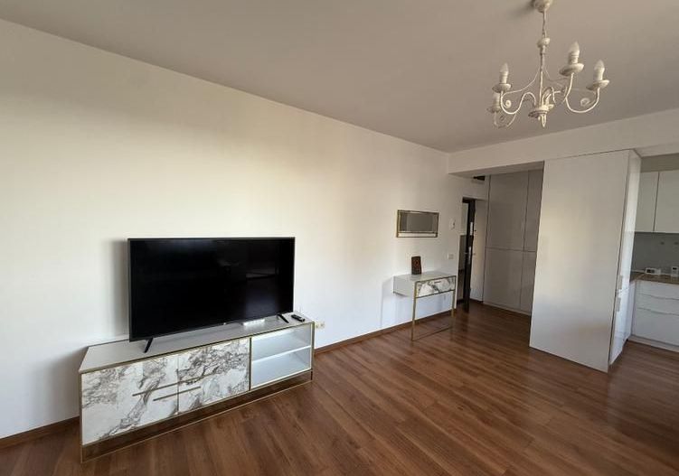 Apartment cu 2 camere de inchiriat | Vedere lac | Mutare imediata - Poză 2