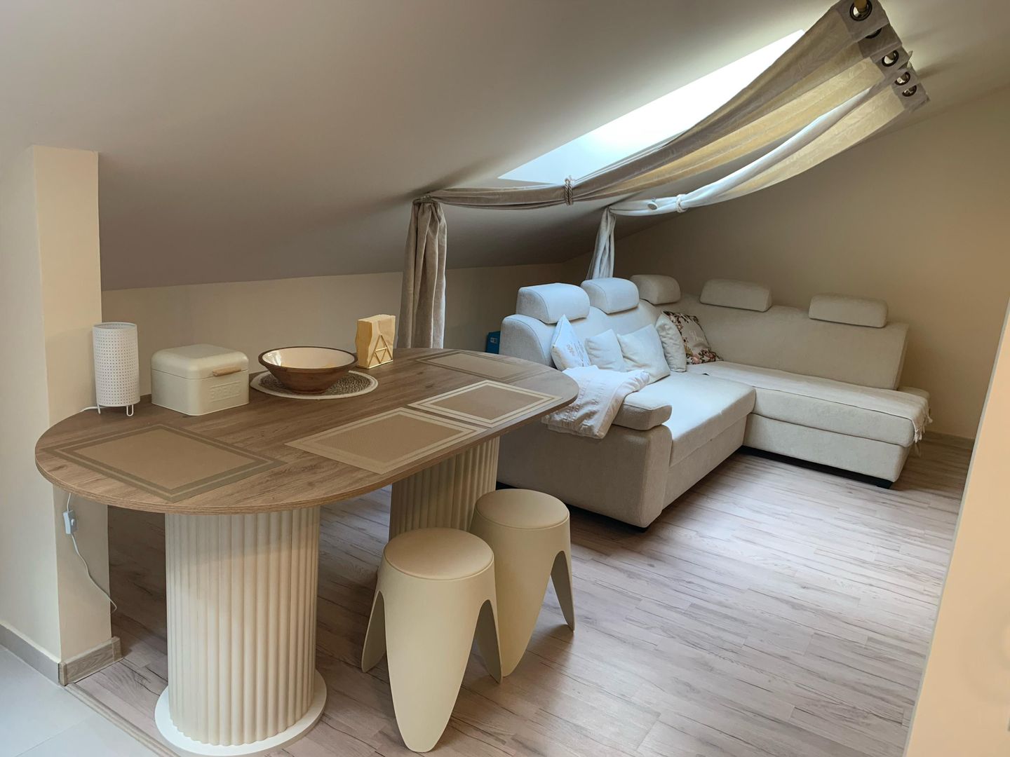 Apartament spatios zona Braytim - Poză 9