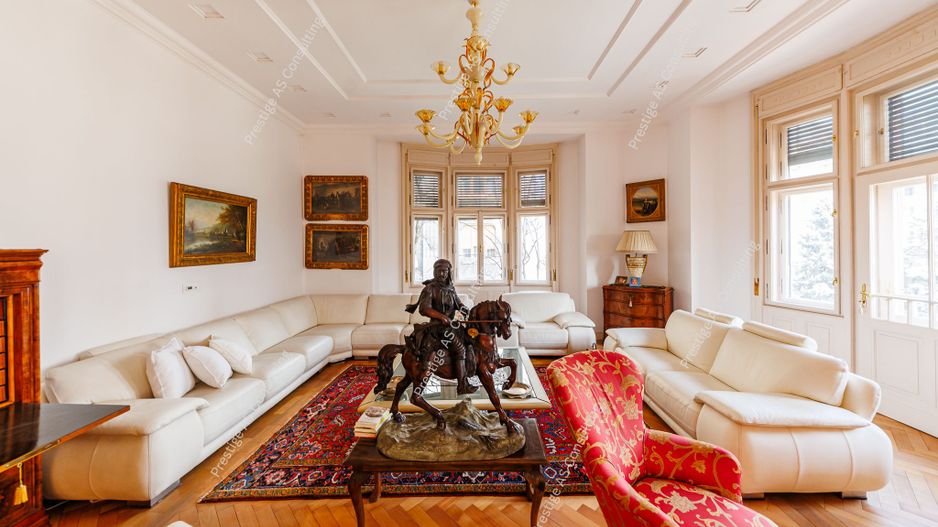 Resedinta patrimoniala de 222 mp | Piata Victoriei | Cladire istorica-Lift - Poză 1