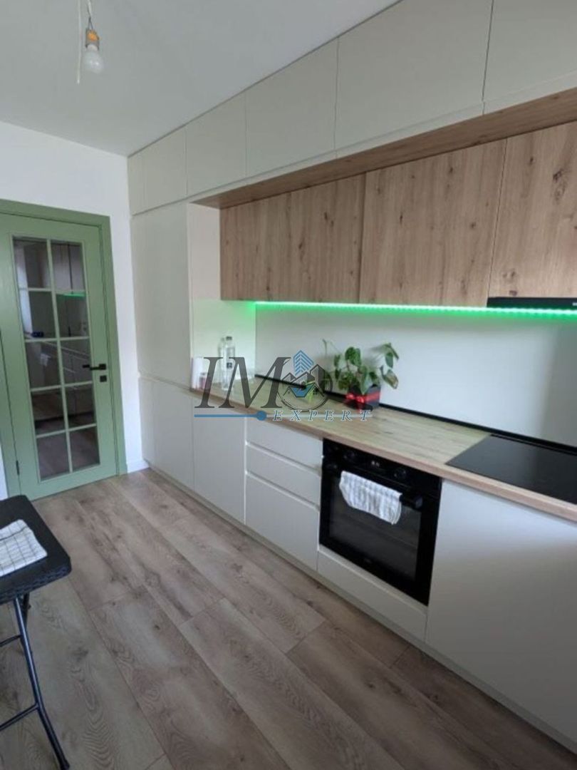 Apartament 3 camere modern zona Cetate - Poză 3