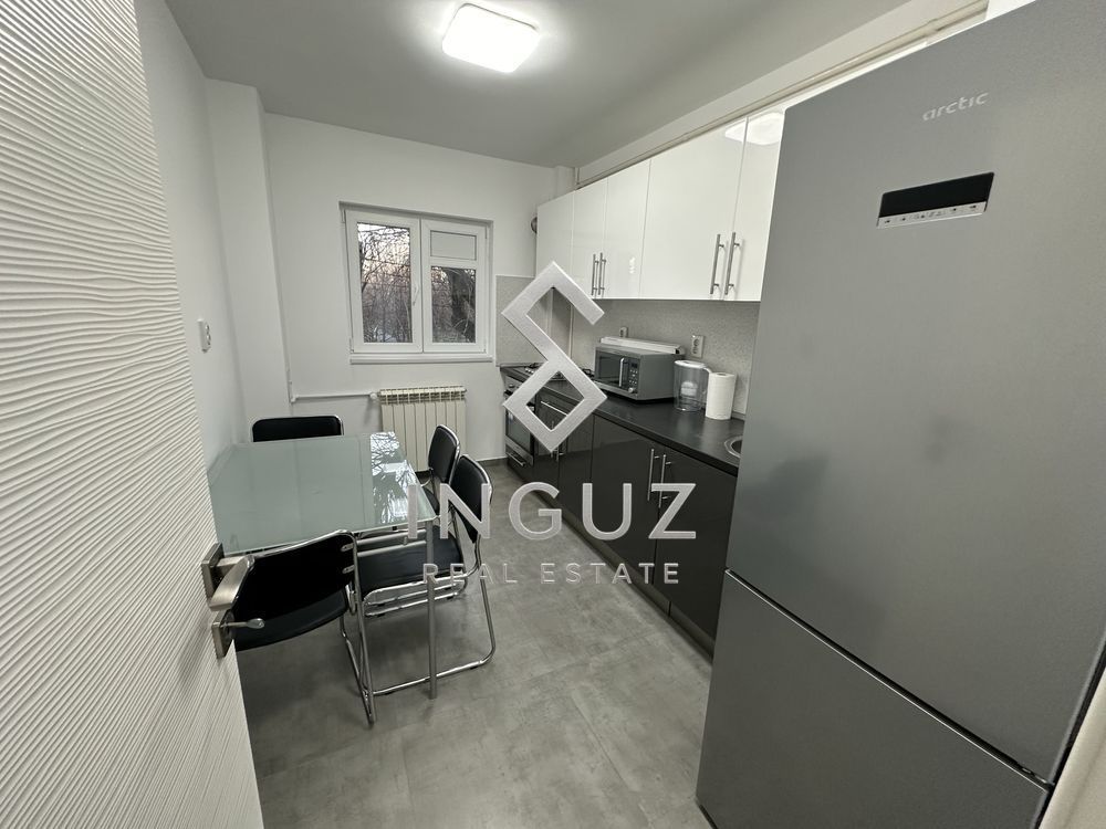 Inchiriere apartament 3 camere Bulevardul Tineretului 53 cu loc de parcare - Poză 2