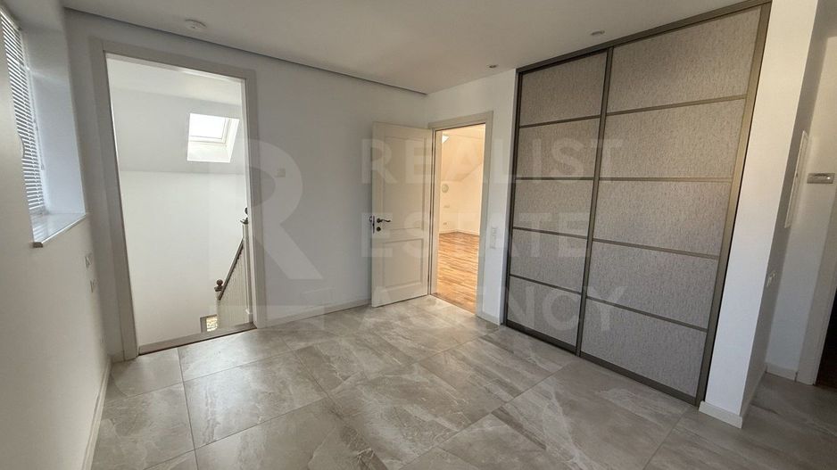 Chirie, casă, 5 camere, str. Frumoasa, Centru - Poză 10