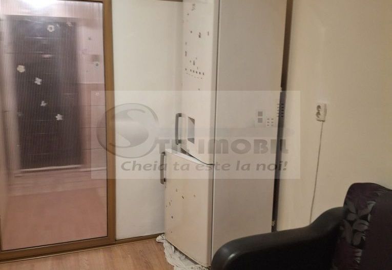 Vând camera de cămin transformata in garsoniera in spate la Jumbo - Poză 6