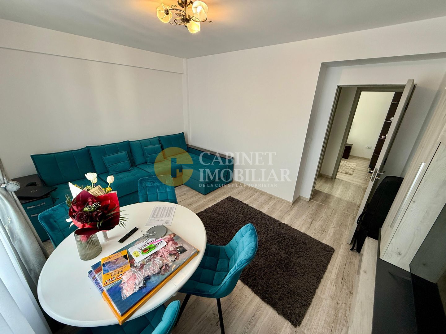 Galata - Etaj Intermediar - Bloc Nou - 2 Camere Decomandat - Poză 2