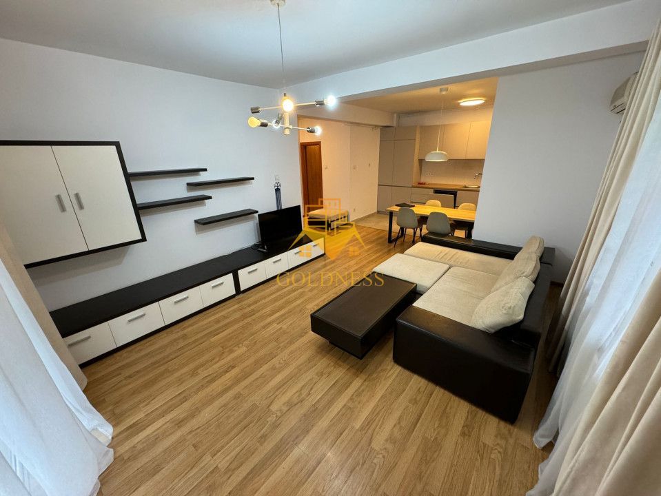 2 camere, Andrei Muresanu, Pet Friendly,Grand Hotel Italia, Trifoiului - Poză 1