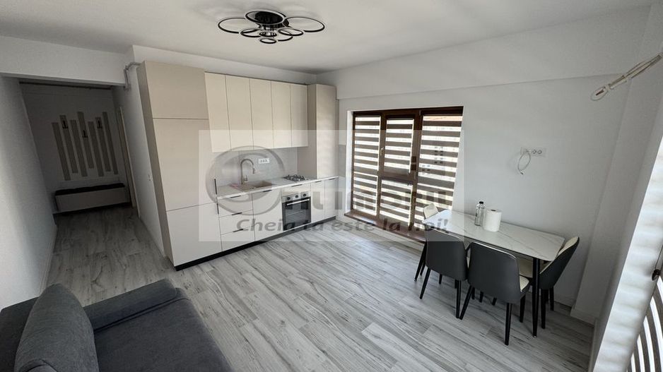 Apartament 2 camere decomandat -Galata - ESQ Village - 115.000 euro ! - Poză 2