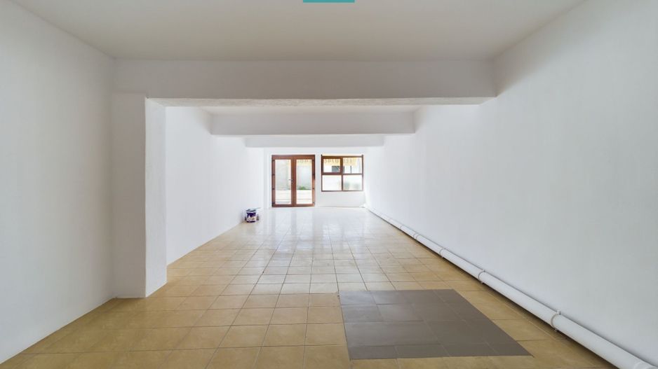 Spațiu comercial în zona Uta. - Poză 1