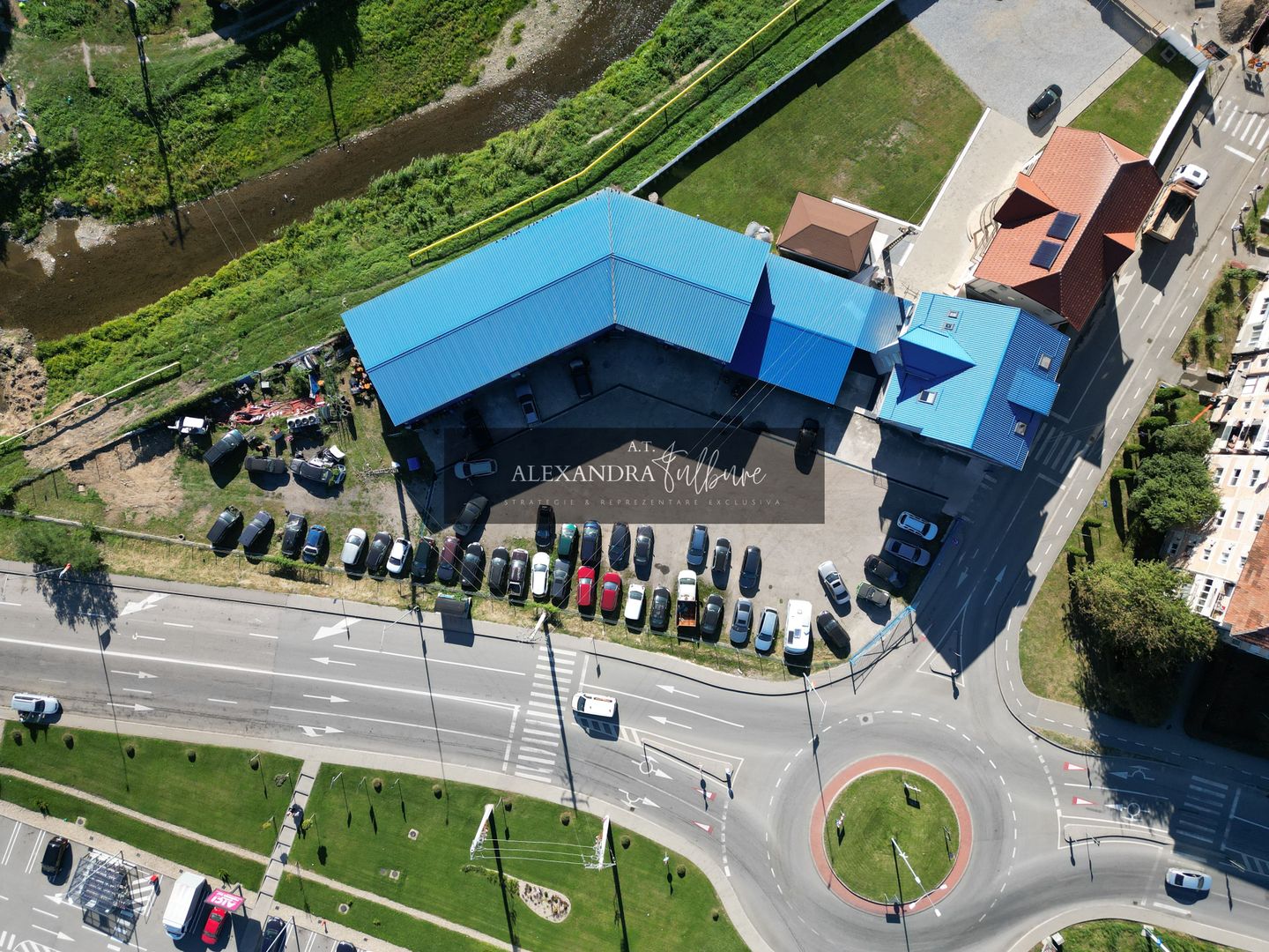 Oportunitate strategică de dezvoltare în Hațeg 3.079 mp - Poză 4