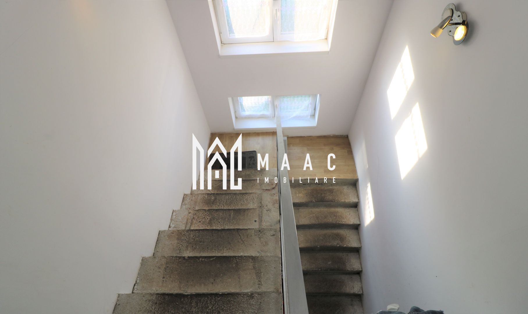 | Casa single | 4 dormitoare | Curte proprie | Cristian - Poză 5