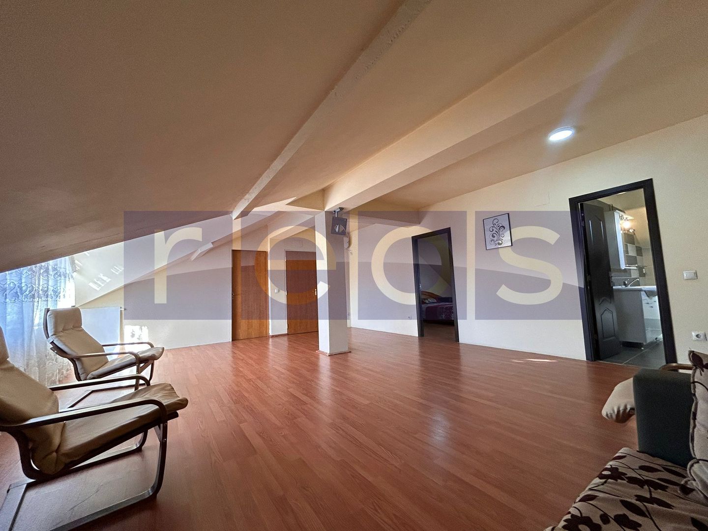 VANZARE CASA P+1+M | 8 CAMERE | ZONA VITAN - Poză 6