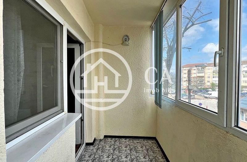 Apartament de vânzare cu 2 camere în zona Rogerius, Oradea - Poză 9