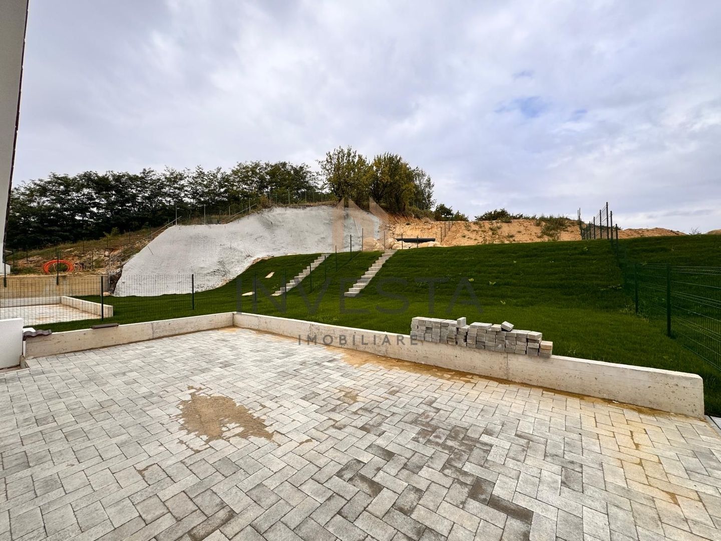 CASA INDIVIDUALA FELEACU 1000 MP CURTE - Poză 9