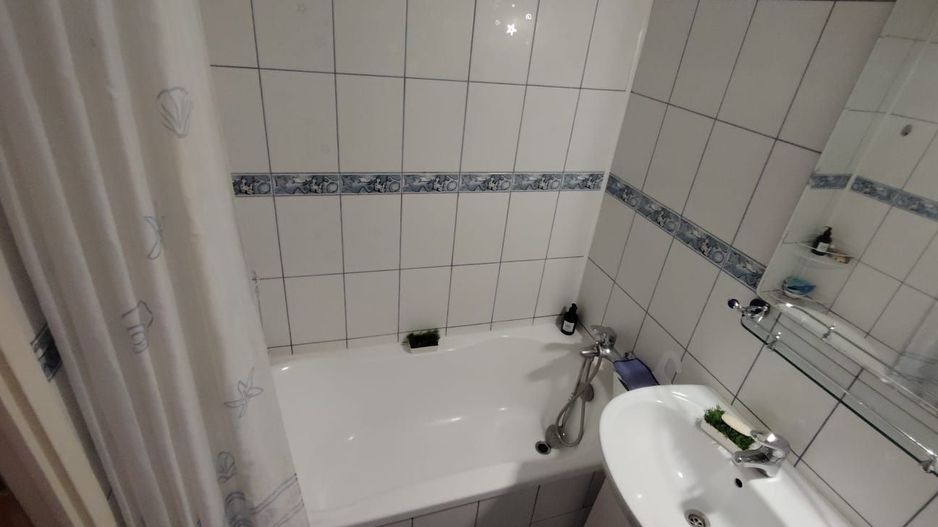 Apartament 3 camere de vânzare – Zona Aparatorii Patriei - Poză 11