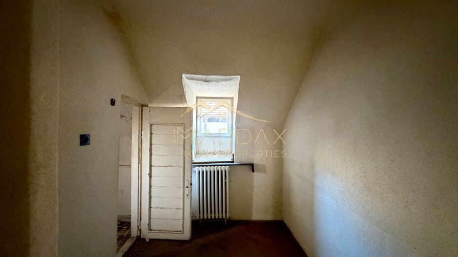 Vila cu 10 camere *540mp* // Zona Titulescu - Poză 41