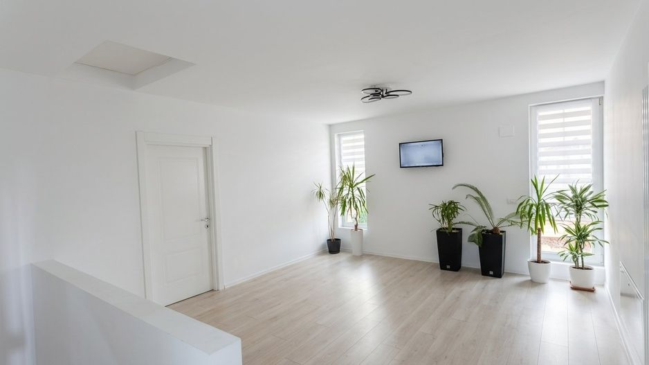 Vilă modernă cu 4 camere în Pantelimon, gata de mutat - Poză 13