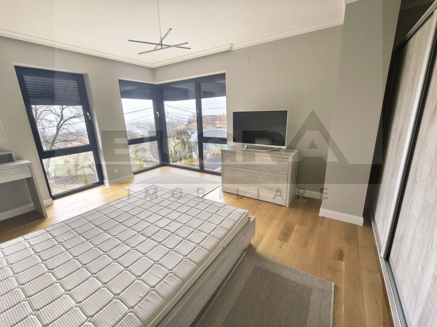 Casa individuala de inchiriat, Faget - Poză 5