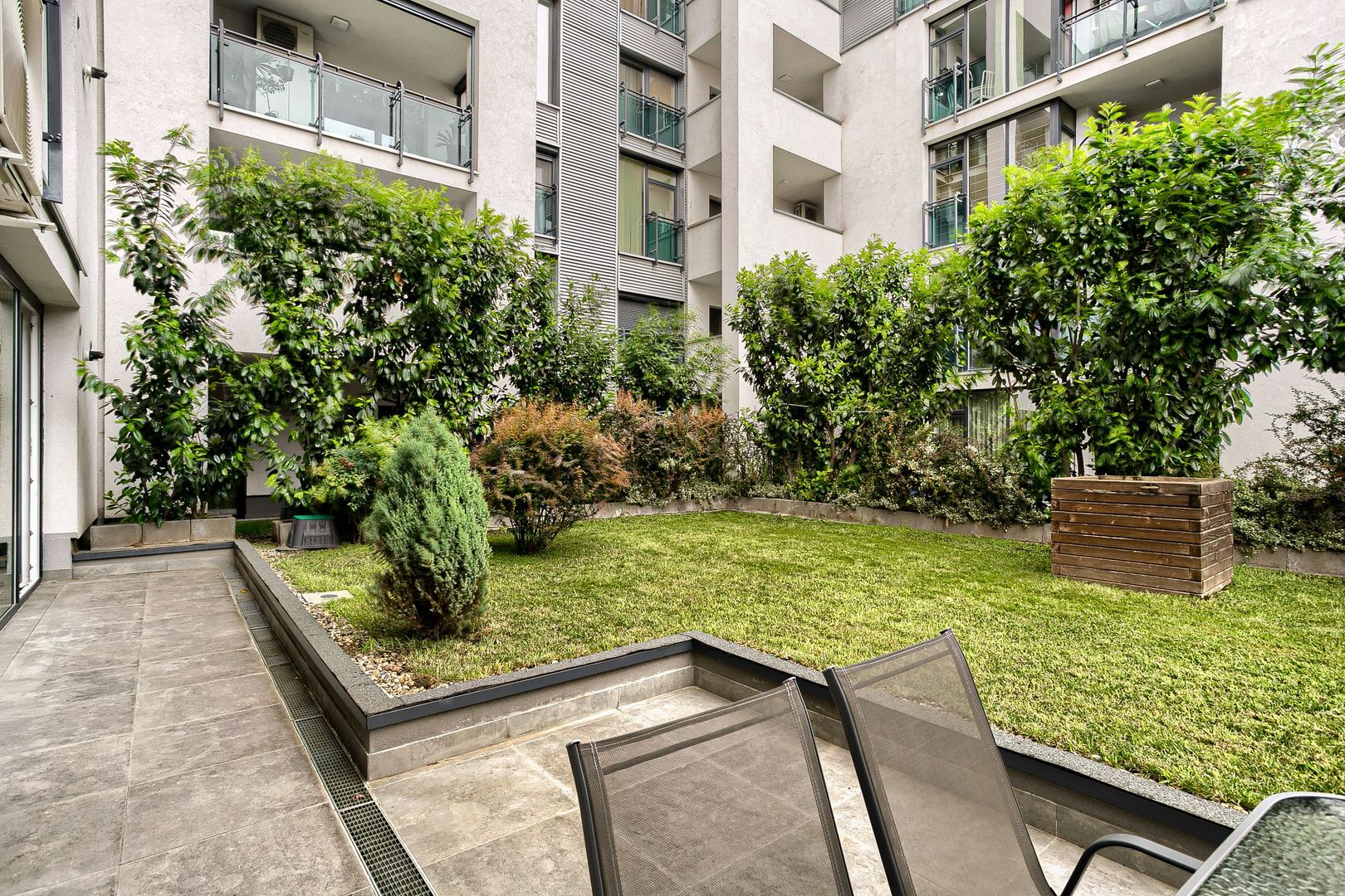 Spațiu birou în Arad ultracentral cu parcare - Poză 10