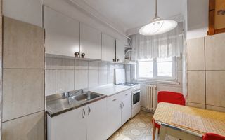 Apartament luminos cu 3 camere și balcon – Exercițiu - Poză 6