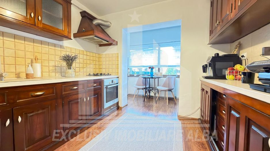 Apartament 3 camere decomandate | 68 mp | Etaj 1 | Ampoi 3 - Poză 2