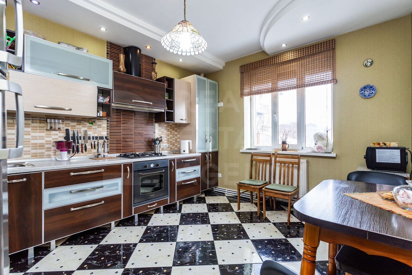 Vânzare, casă, 3 nivele, 200 mp + 10 ari, str. Gura Văii, Rîșcani - Poză 13