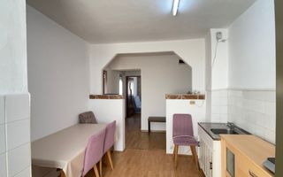 Apartament spatios cu 4 camere decoamndat, zona Republicii - Poză 11