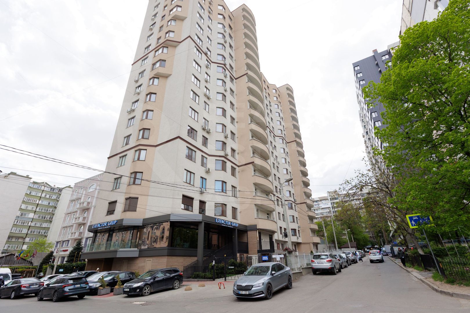 Vânzare, apartament 3 camere, str. Lev Tolstoi, Centru - Poză 1