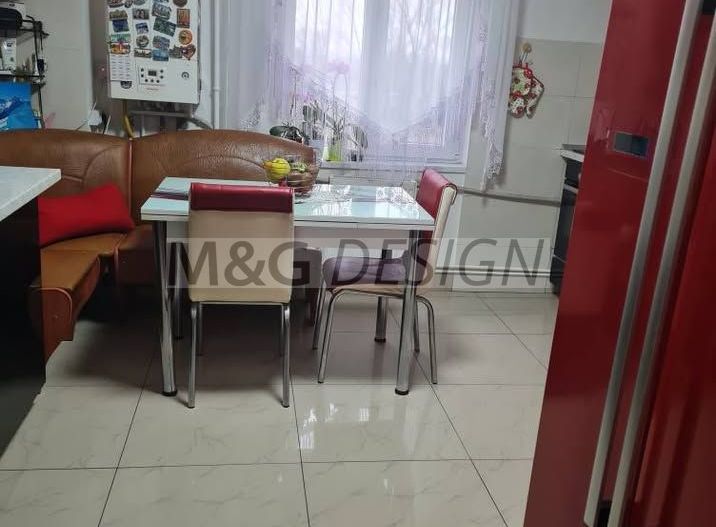 4 camere  Fratelia-Girocului  100mp+boxa - Poză 16