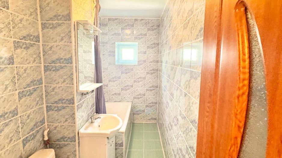 Apartament 2 camere, decomandat – Zona Centrală, bloc Lumina - Poză 7