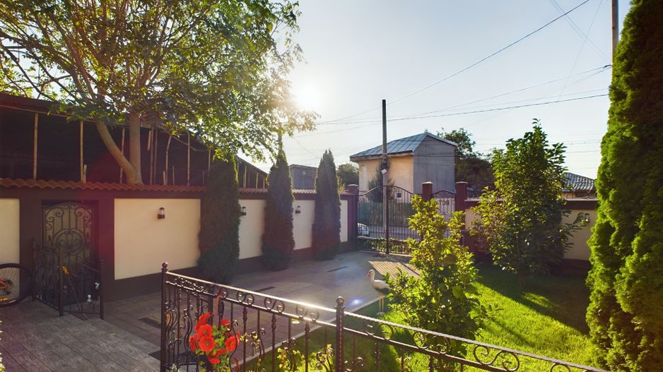 Casă / Vilă 5 camere + Mansarda Foarte Spatioasa - Poză 4