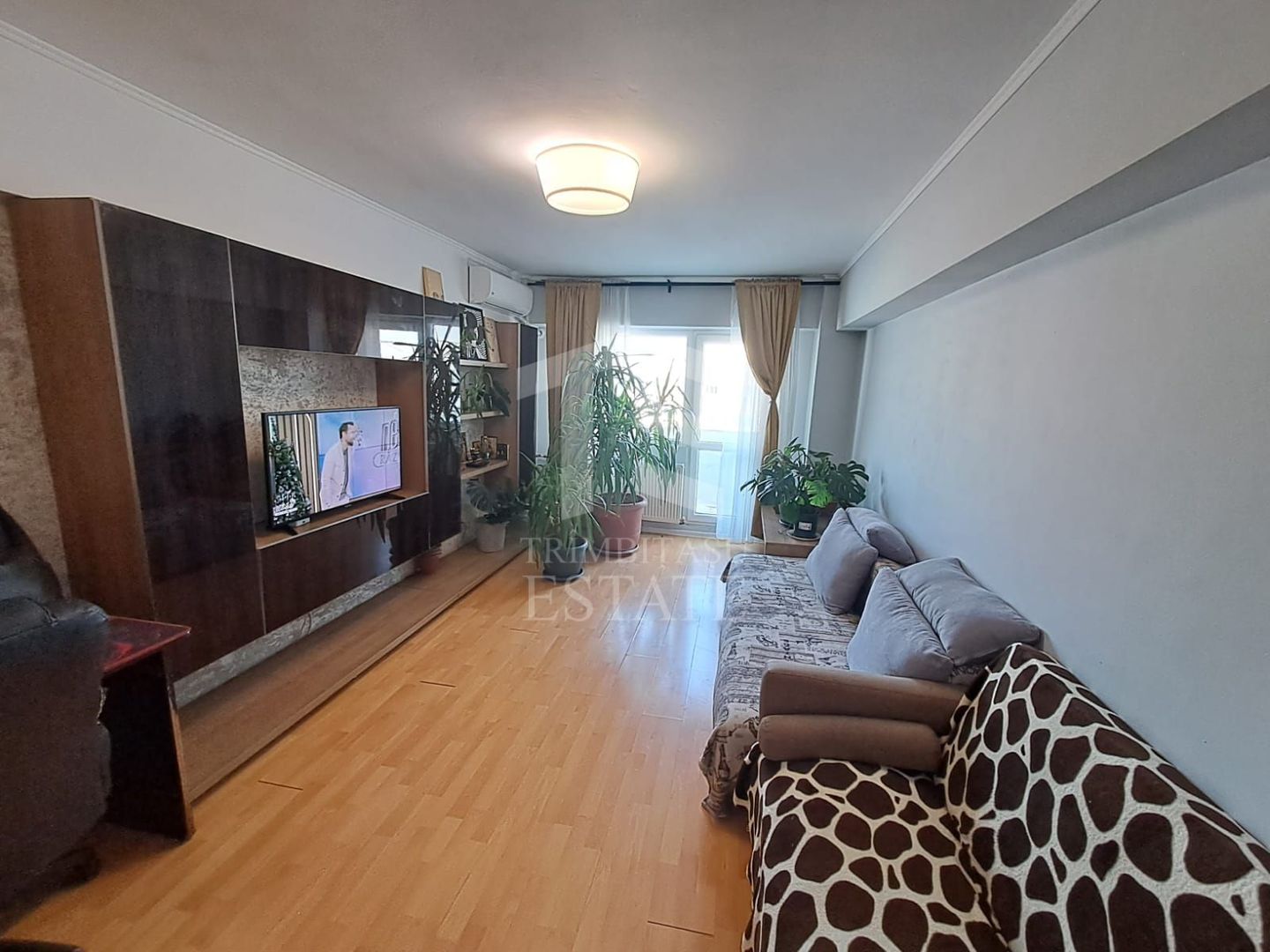 Apartament 3 camere Titan IOR Parc - Poză 1