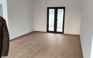 Casă / Vilă cu 4 camere de vânzare în Berceni - Poză 3